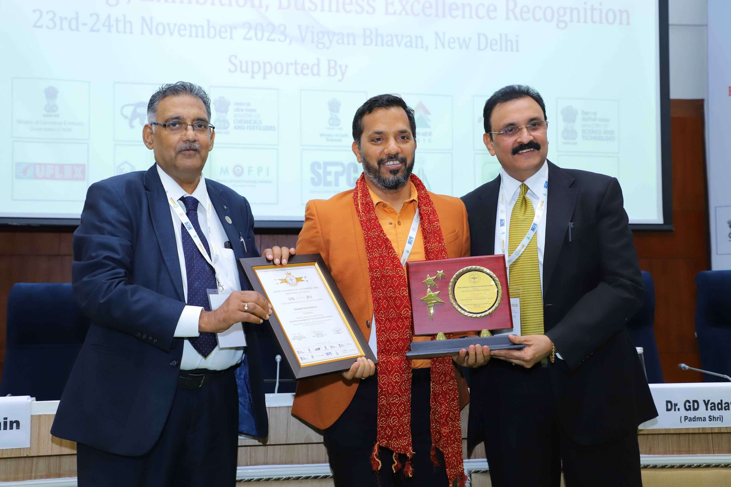 1701321935IMG_0665